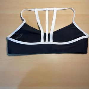 Athleta black strappy sports bra